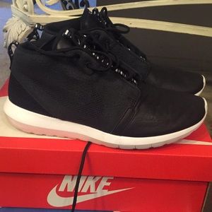 Nike rosherun nm sneaker boot